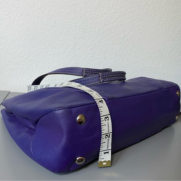 Coach Purple Leather Soho East West Shoulder bag - Picture 7 of 12
